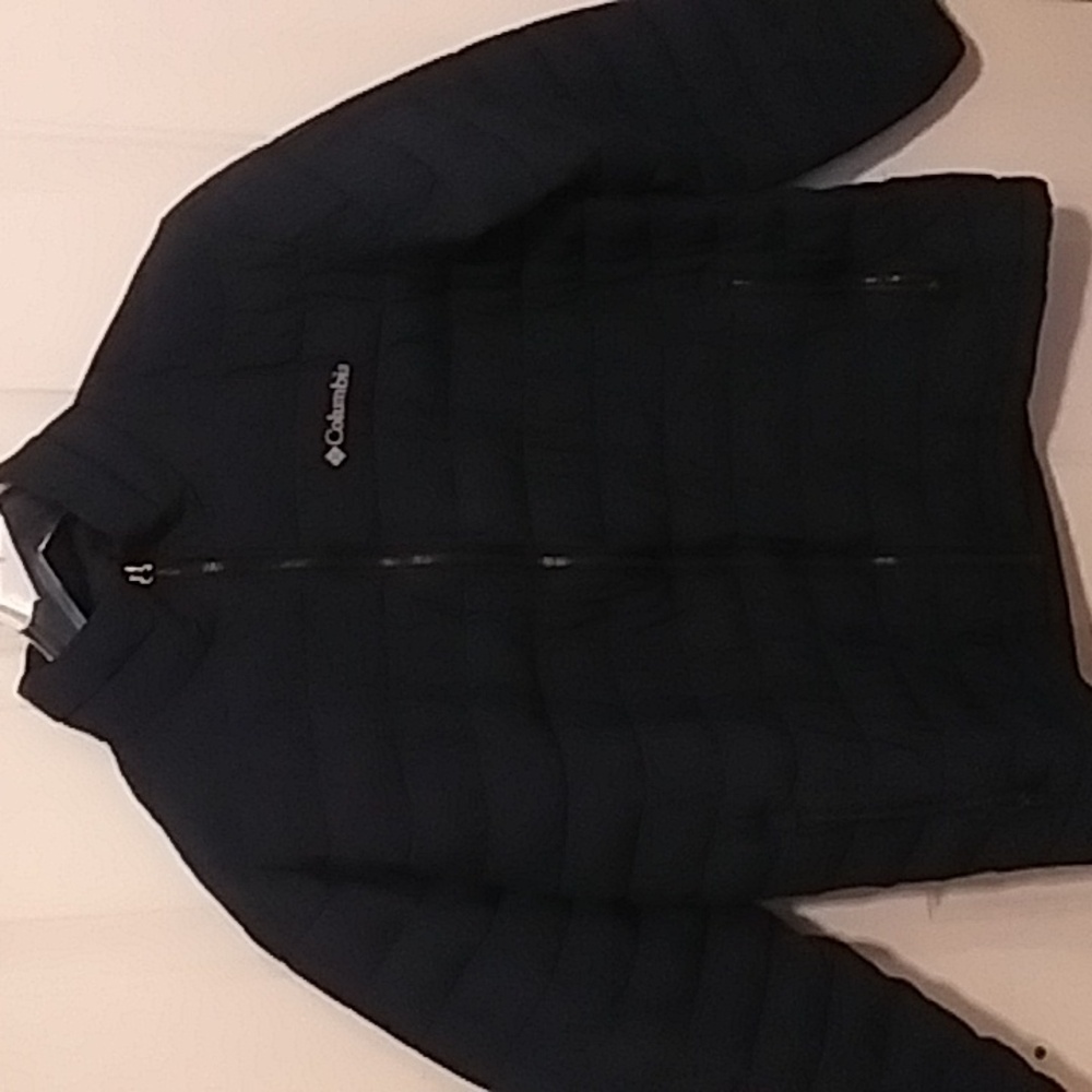 Navy Blue Columbia Puffer Coat - Picture 2 of 5